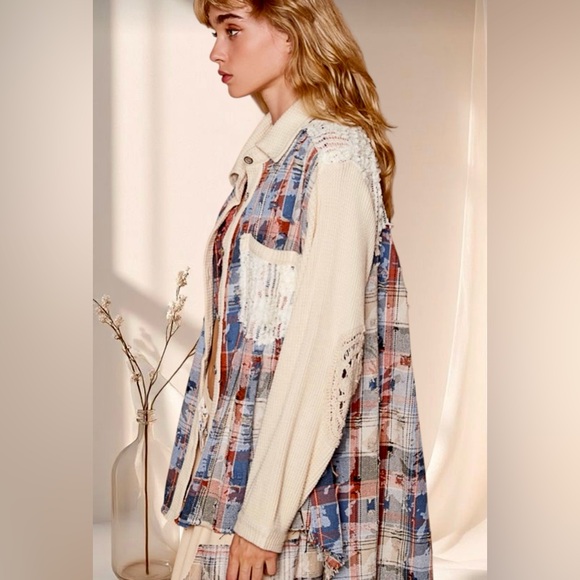 POL Plaid Crochet Patch Shirt Jacket Shacket | Cream Multi - Picture 3 of 8